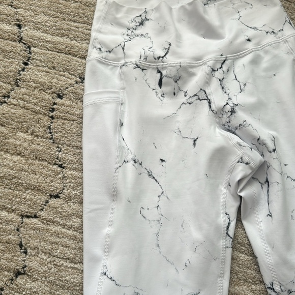 Buffbunny leggings size small - Picture 2 of 3